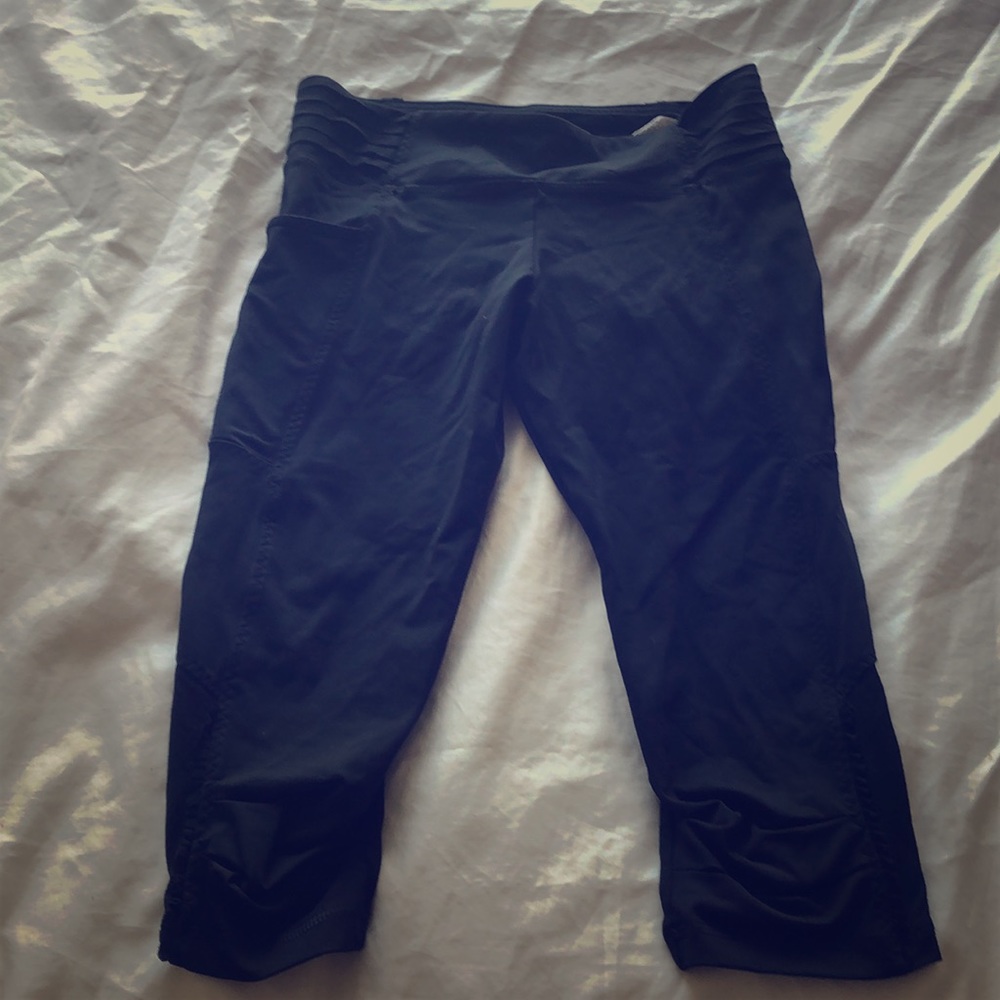 Black workout leggings